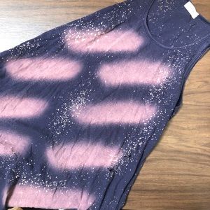 Distressed tank with POCKETS!